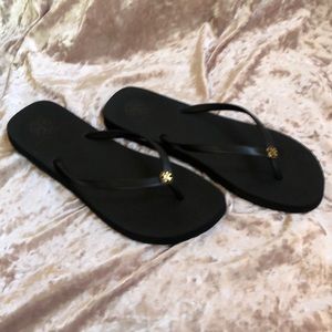 🆕 Tory Burch Black Thin Flip Flops